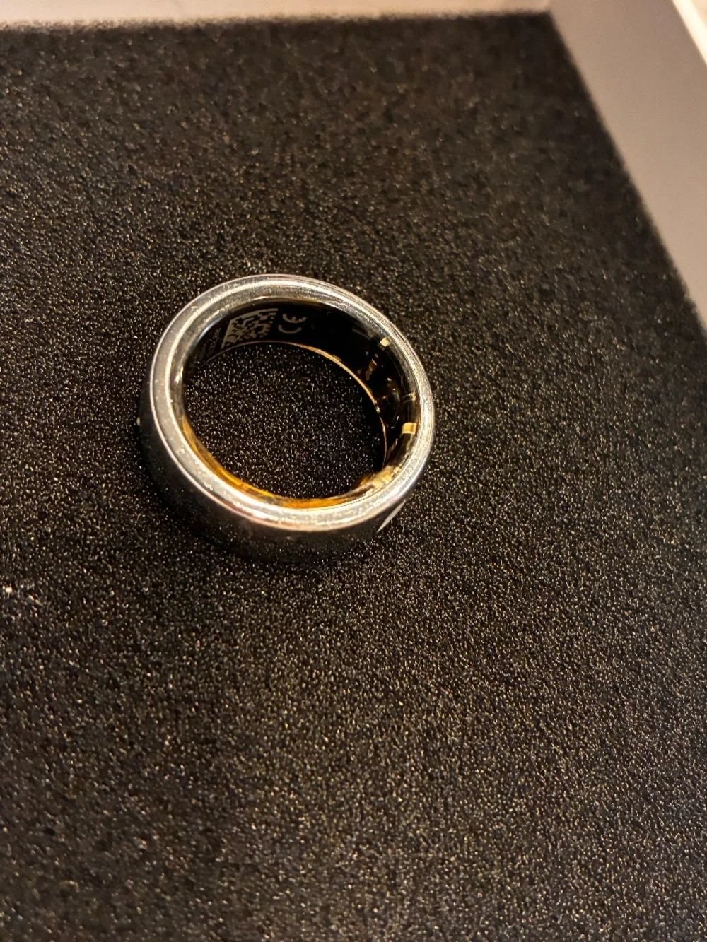 Oura ring